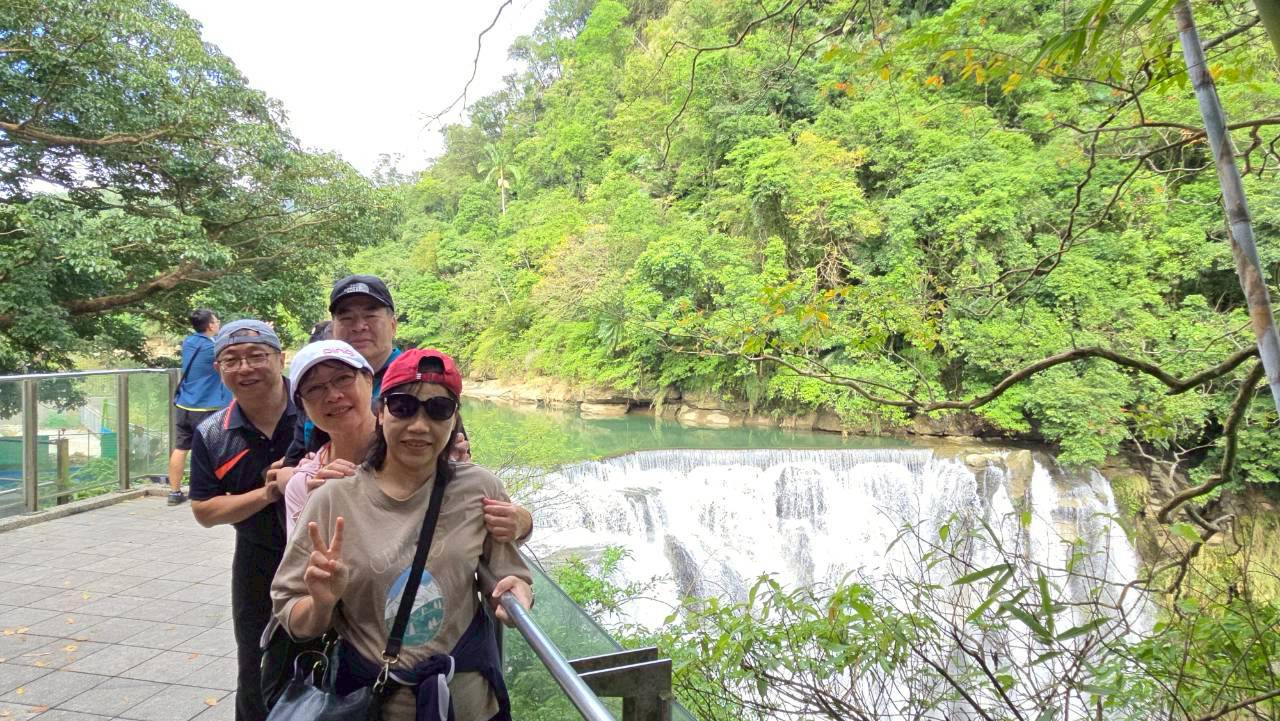 LINE ALBUM 20251108 251117 438